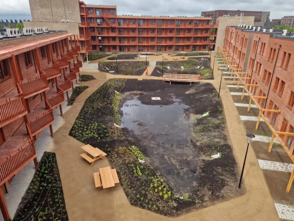 Hof van Leeuwesteyn 1