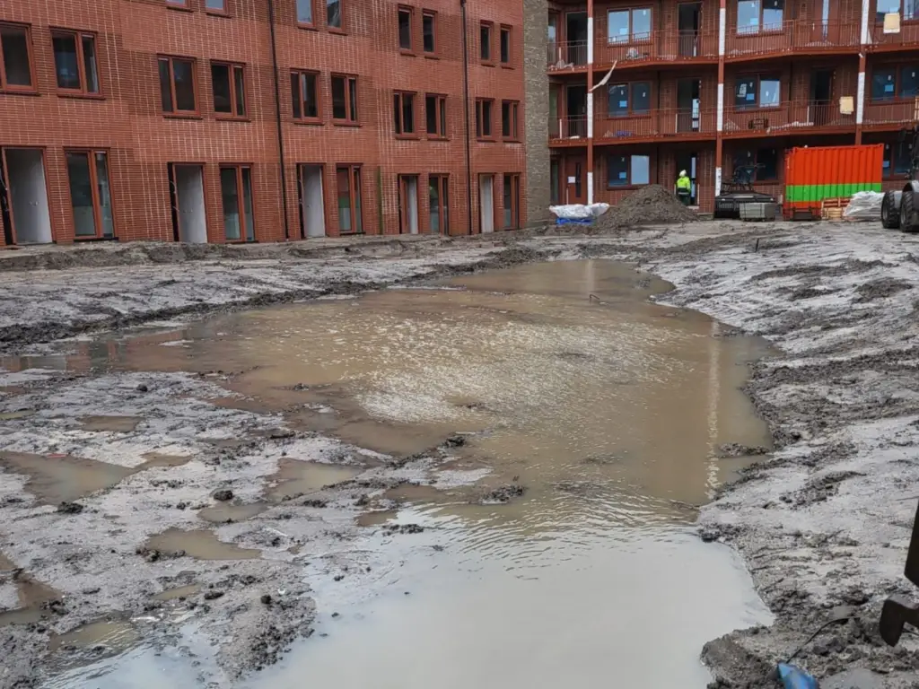 Hof van Leeuwesteyn 4